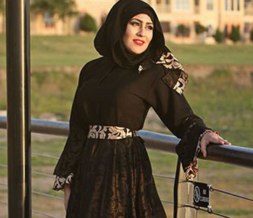 Simple Black Abaya